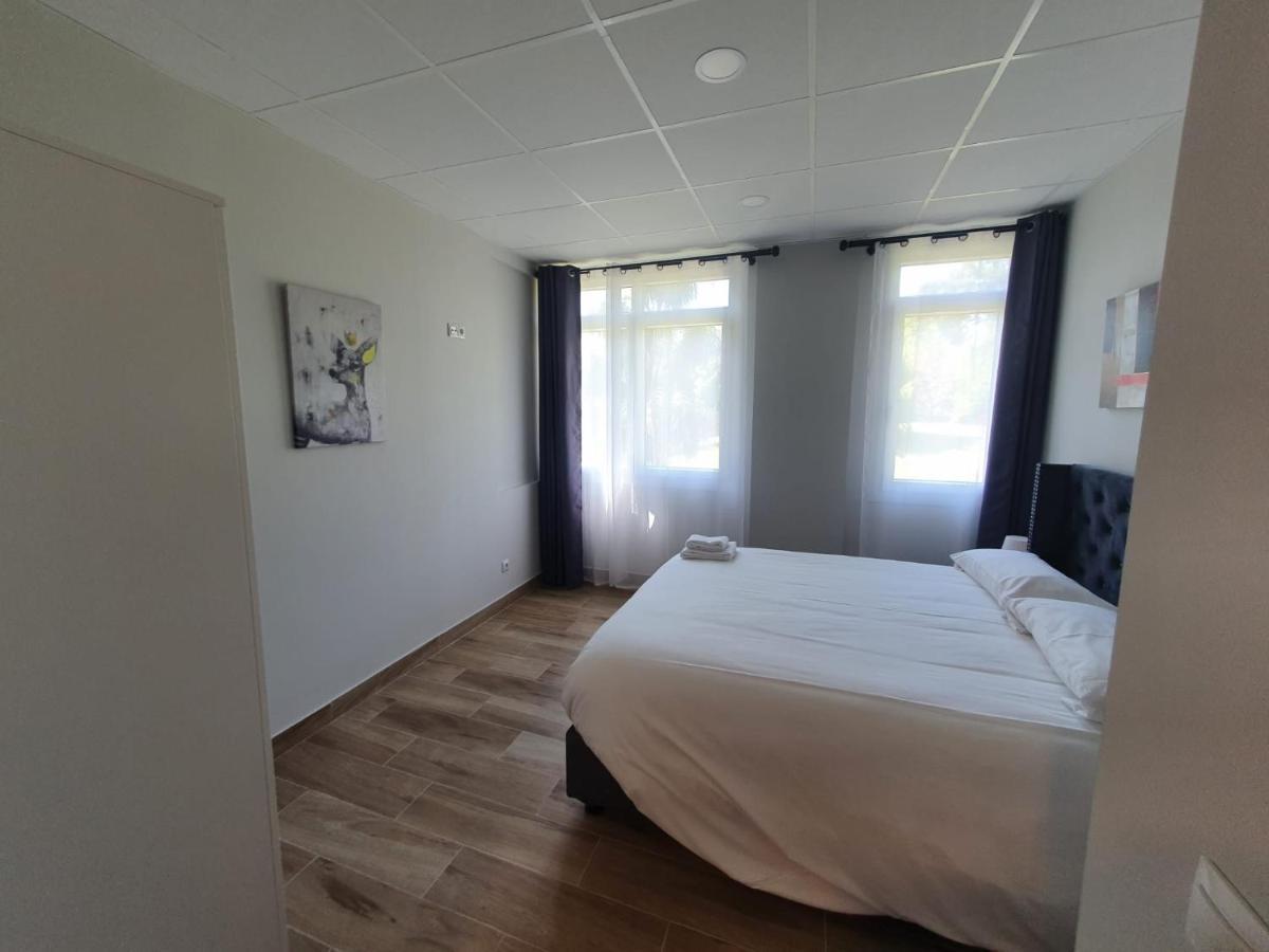 B75 Apartments Bilbao Eksteriør bilde
