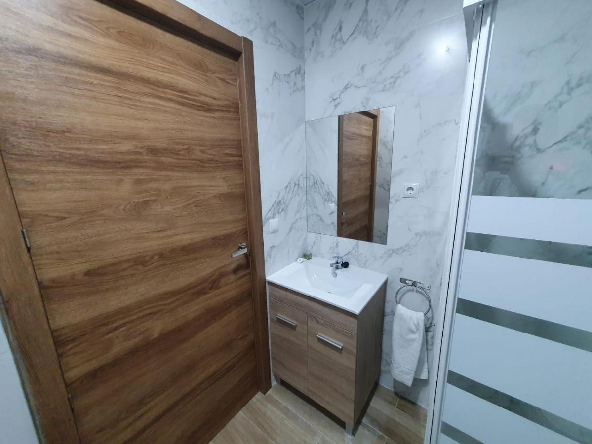 B75 Apartments Bilbao Eksteriør bilde